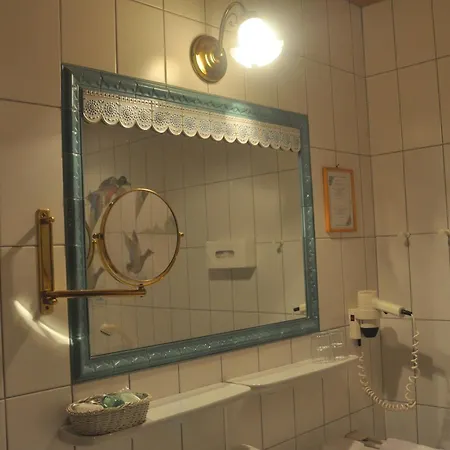 Romantikhotel Almtalhof ホテル Grünau im Almtal