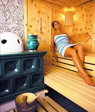 Romantikhotel Almtalhof ホテル 4*