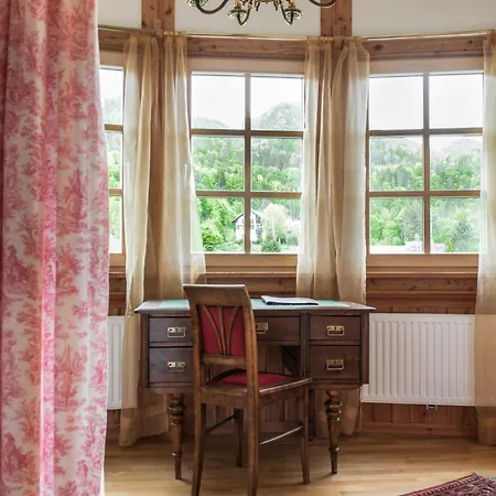 Romantikhotel Almtalhof Hotel