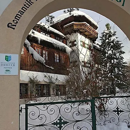 Romantikhotel Almtalhof 4* Grünau im Almtal