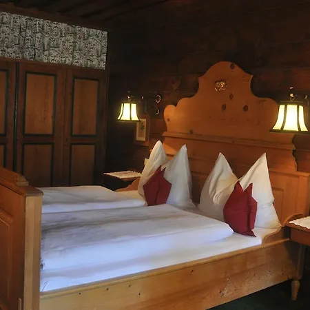 Romantikhotel Almtalhof ホテル Grünau im Almtal