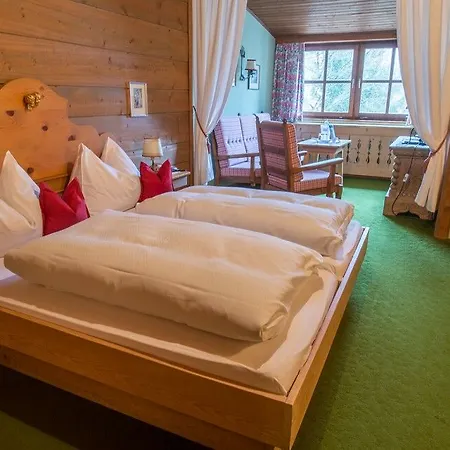 Romantikhotel Almtalhof