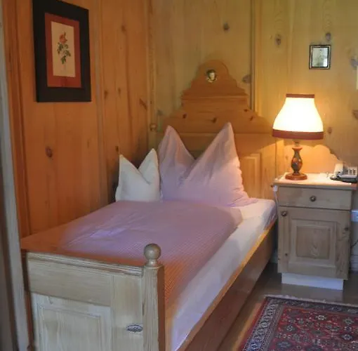 Romantikhotel Almtalhof Hotel 4*