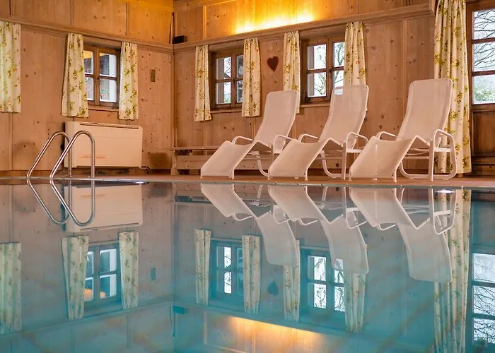 Romantikhotel Almtalhof Hotel