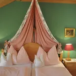 מלון Romantikhotel Almtalhof 4*